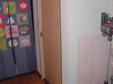 トイレドアを取り替え