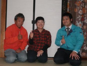 近所とも良い関係を築き、無理難題にも笑顔で対応